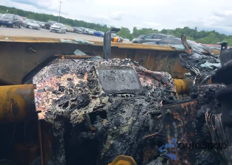 2014 Ford F-150 Xlt z USA, uszkodzony, nr VIN 1FTFX1ET8EFC89776